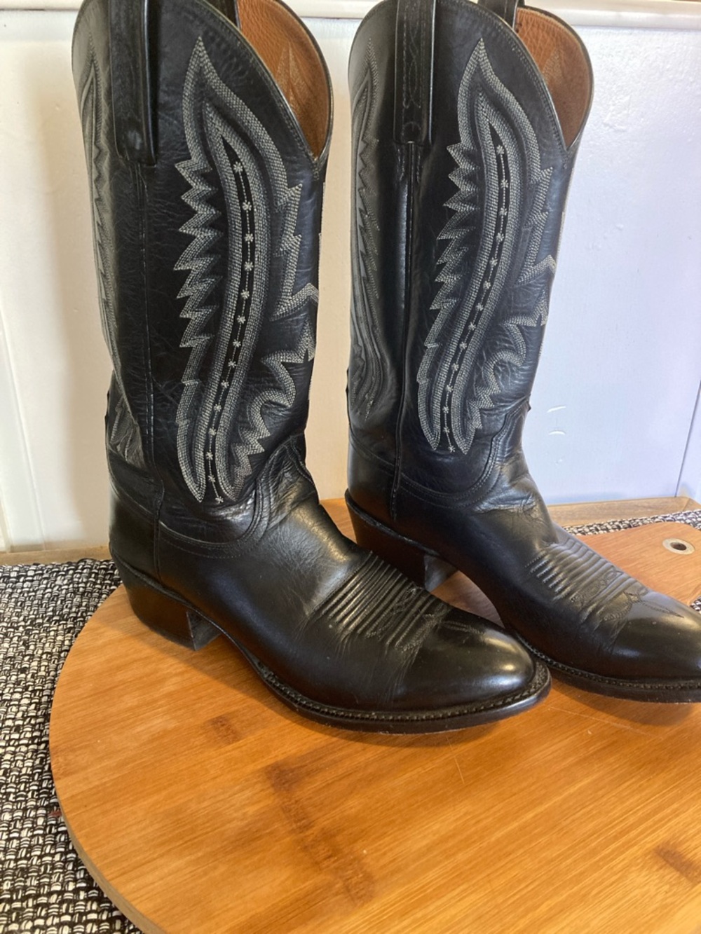 Lucchese women’s leather cowboy boot.